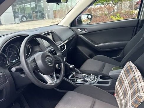 Used 2016 MAZDA CX-5 Sport image 2