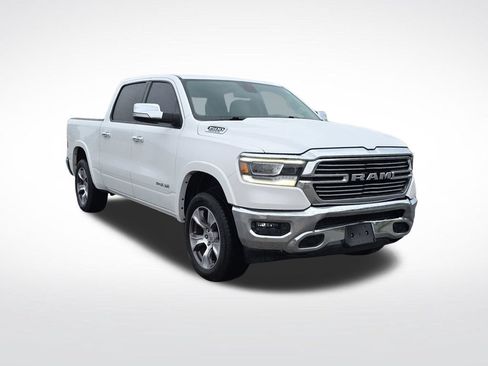 Used 2019 RAM 1500 Laramie AWD/4WD image 9