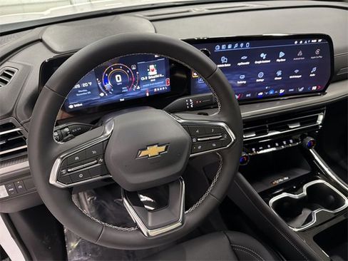 New 2026 Chevrolet Traverse LT w/ Sun and Wheel Package image 20