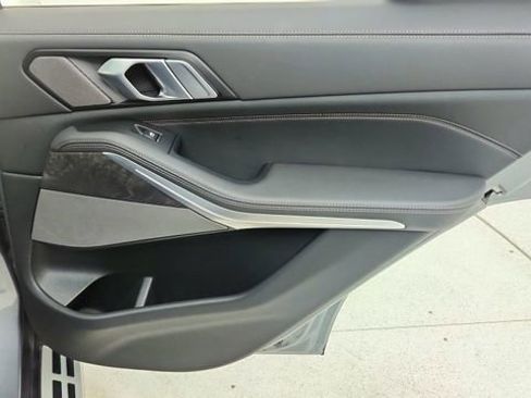 Used 2026 BMW X5 sDrive40i image 29