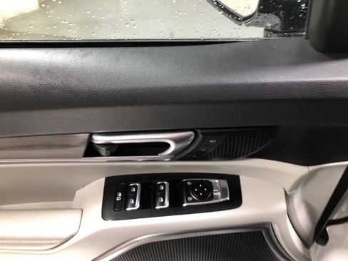 Used 2022 Kia Telluride SX w/ SX Prestige Package image 50