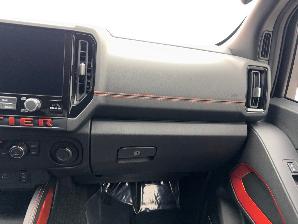Used 2025 Nissan Frontier Pro-X w/ Pro Premium Package RWD image 61