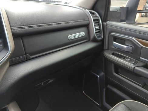 Certified 2024 RAM 3500 Laramie w/ Towing Technology Group image 8