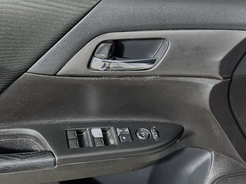 Used 2014 Honda Accord LX image 16