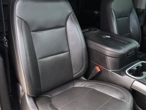 Used 2019 Chevrolet Silverado 1500 LTZ w/ LTZ Plus Package AWD/4WD image 21