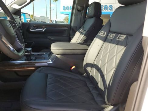 New 2025 Chevrolet Silverado 1500 RST image 15