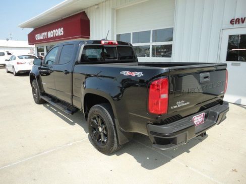 Used 2022 Chevrolet Colorado LT w/ Luxury Package image 11