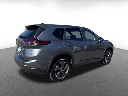 Used 2025 Nissan Rogue SV FWD image 14