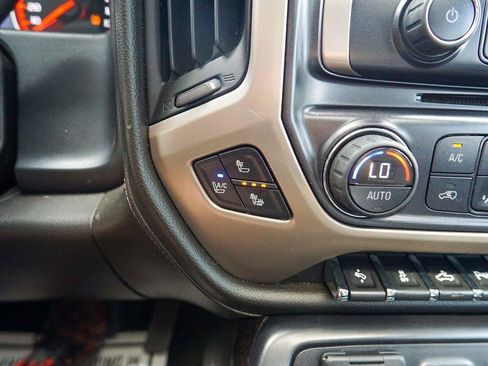 Used 2015 GMC Sierra 2500 Denali w/ Duramax Plus Package AWD/4WD image 26
