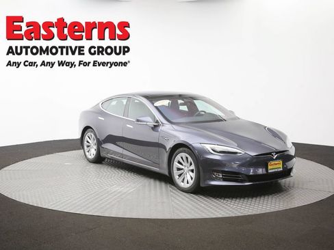 Used 2018 Tesla Model S 100D AWD/4WD image 47