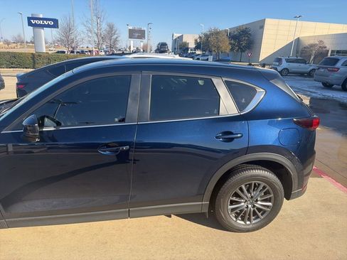 Used 2020 MAZDA CX-5 Touring image 3