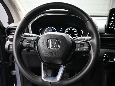 Certified 2023 Honda Pilot Touring image 32