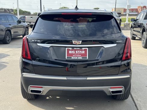 Used 2024 Cadillac XT5 Premium Luxury FWD image 9