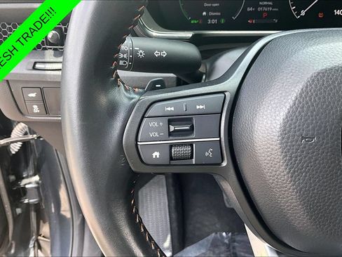Certified 2025 Honda CR-V Sport-L image 11