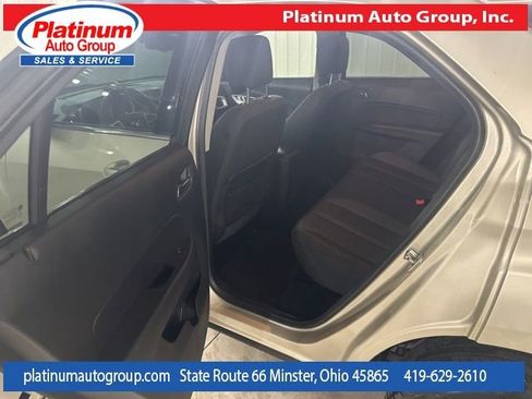 Used 2016 Chevrolet Equinox LT w/ Convenience Package FWD image 21