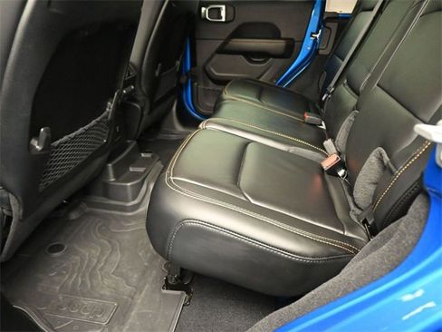 Used 2025 Jeep Wrangler Unlimited Rubicon 392 image 39