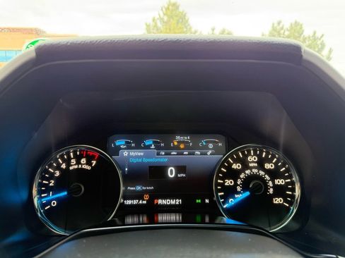Used 2016 Ford F150 Lariat AWD/4WD image 31
