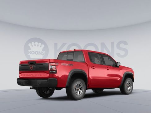 Used 2026 Nissan Frontier PRO-4X AWD/4WD image 4