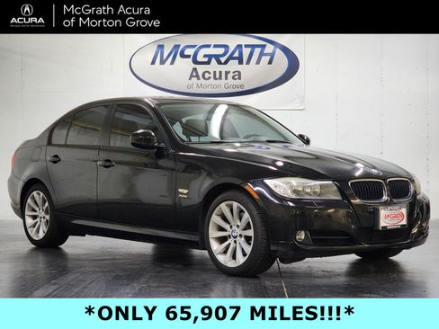 Used 2011 BMW 328i xDrive Sedan AWD/4WD image 1