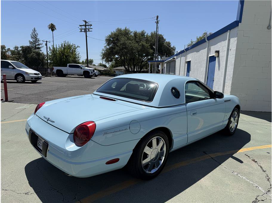 Used 2003 Ford Thunderbird RWD image 4
