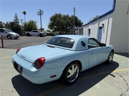 Used 2003 Ford Thunderbird RWD image 4