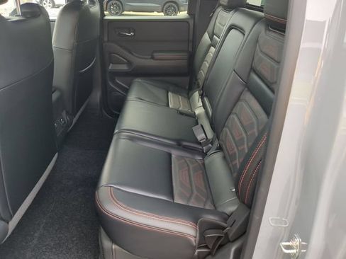 Certified 2025 Nissan Frontier PRO-4X w/ Pro Premium Package AWD/4WD image 30