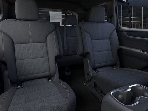 New 2025 GMC Acadia Elevation image 17