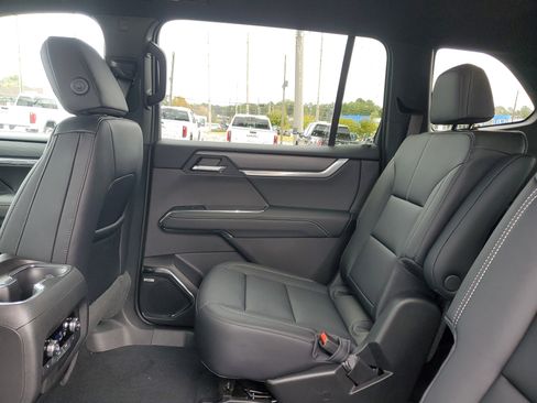 New 2026 GMC Acadia Elevation w/ Elevation Premium Package image 9