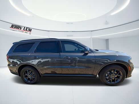 New 2026 Dodge Durango GT image 2