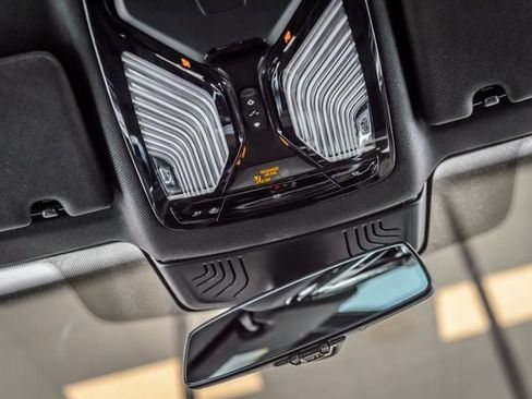 Used 2019 BMW 530i w/ Convenience Package RWD image 39