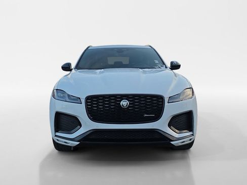 Used 2024 Jaguar F-PACE R-Dynamic S image 9