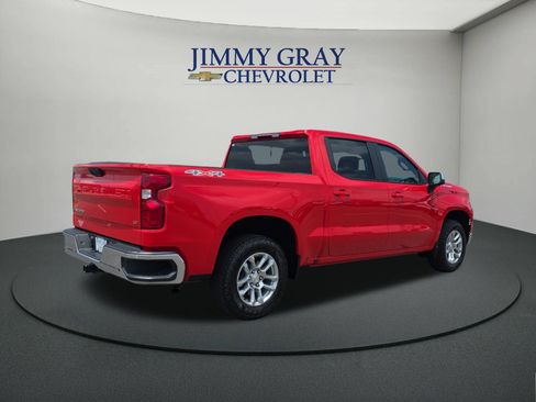 Used 2025 Chevrolet Silverado 1500 LT w/ Protection Package AWD/4WD image 5