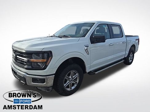 Used 2025 Ford F150 XLT w/ Equipment Group 301A Standard AWD/4WD image 4