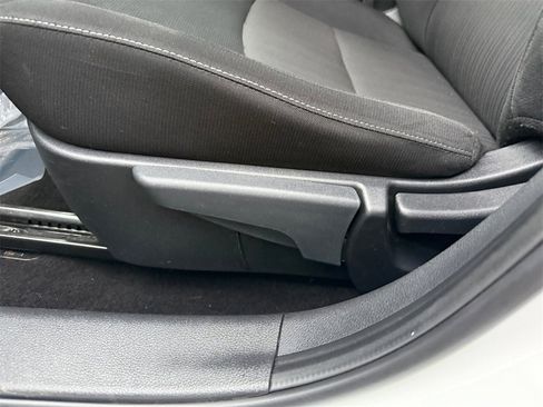 Used 2023 Nissan Sentra SV image 11