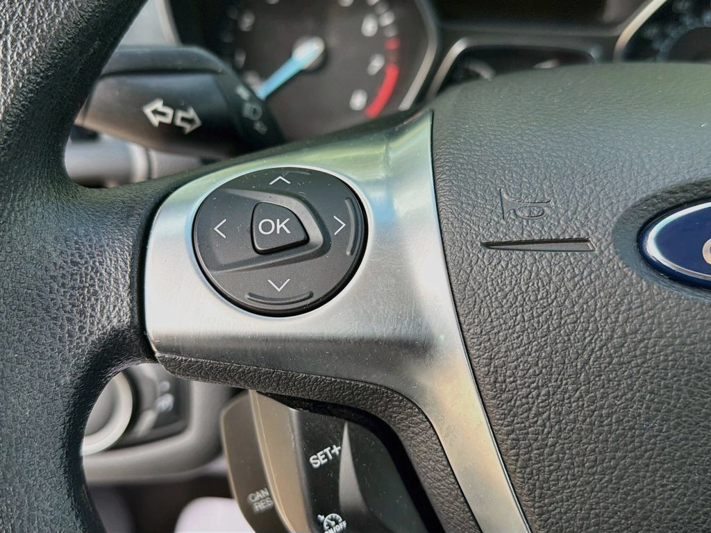 Used 2014 Ford Escape S FWD image 12