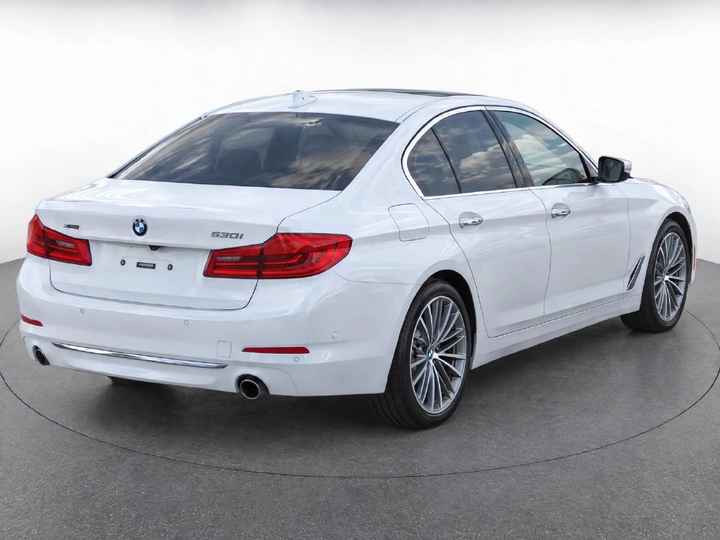 Used 2018 BMW 530i xDrive AWD/4WD image 3