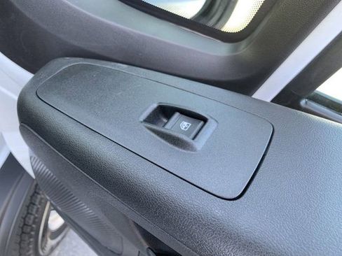 New 2024 RAM ProMaster 2500 w/ Safety Group FWD image 32