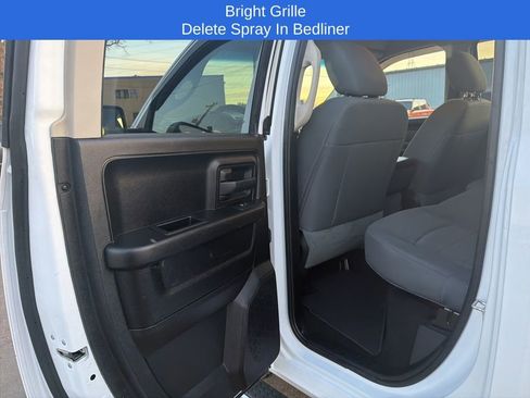 Used 2019 RAM 1500 Tradesman w/ Chrome Plus Package image 11