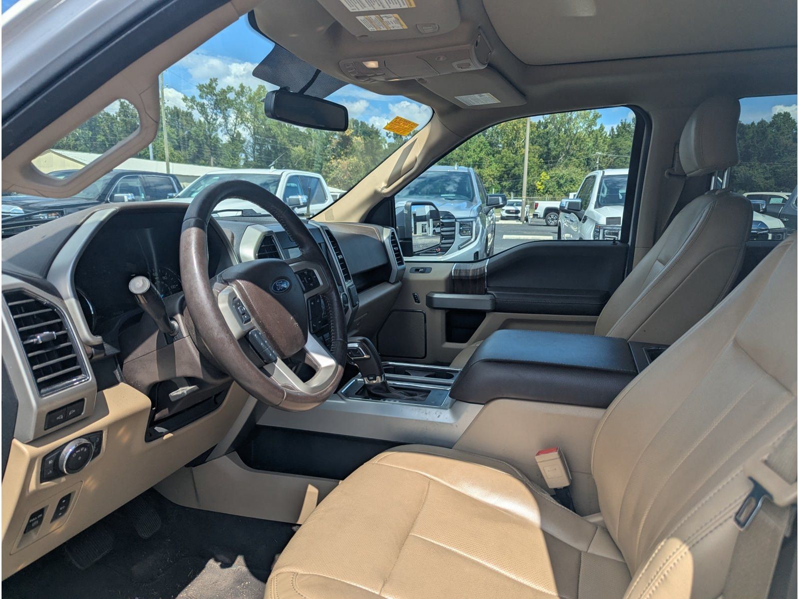 Used 2018 Ford F150 Lariat RWD image 10