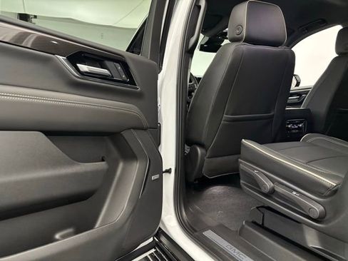 New 2026 GMC Yukon XL Elevation image 41