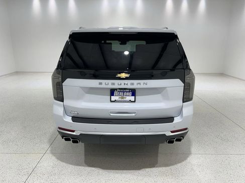New 2026 Chevrolet Suburban High Country AWD/4WD image 4
