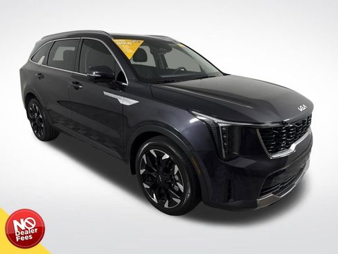 Used 2025 Kia Sorento SX image 1