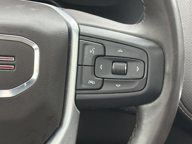 Used 2023 GMC Yukon SLT w/ SLT Luxury Package RWD image 31