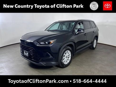 Used 2024 Toyota Grand Highlander AWD image 7