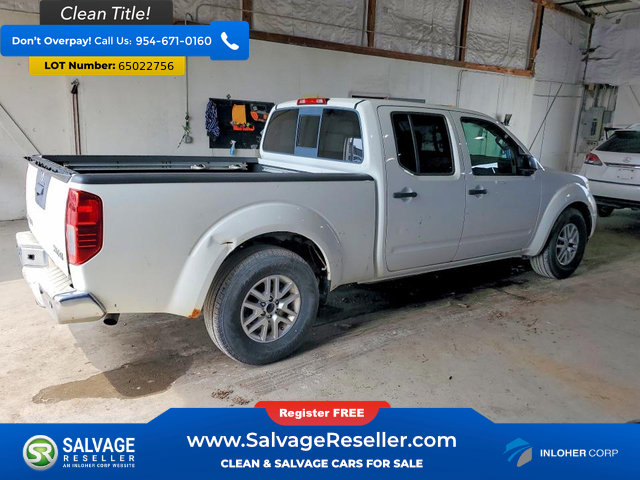 Used 2015 Nissan Frontier SV w/ SV Value Truck Package AWD/4WD image 4