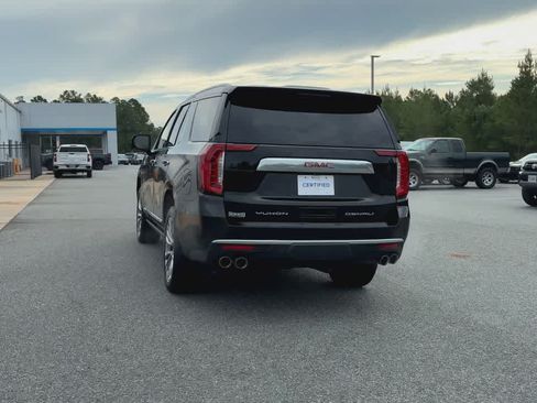 Used 2021 GMC Yukon Denali w/ Denali Premium Package AWD/4WD image 7