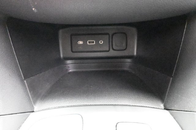 Used 2022 Chevrolet Equinox LT FWD image 40