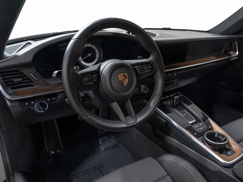 Used 2020 Porsche 911 Carrera 4S AWD/4WD image 42