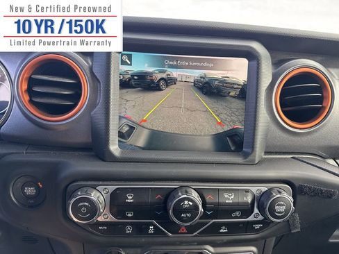 Used 2023 Jeep Gladiator Mojave w/ Trailer Tow Package image 27