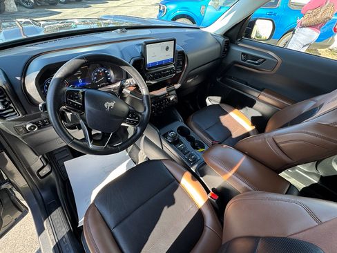 Used 2023 Ford Bronco Sport Badlands w/ Premium Package image 14